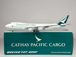 Cathay Pacific Cargo Boeing 747-400F 1:200 JC Wings B-LIA (XX2484)