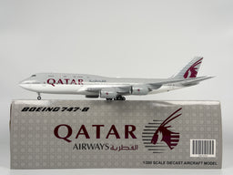 Qatar Airways Boeing 747-8i 1:200 JC Wings A7-HHE (XX2490)