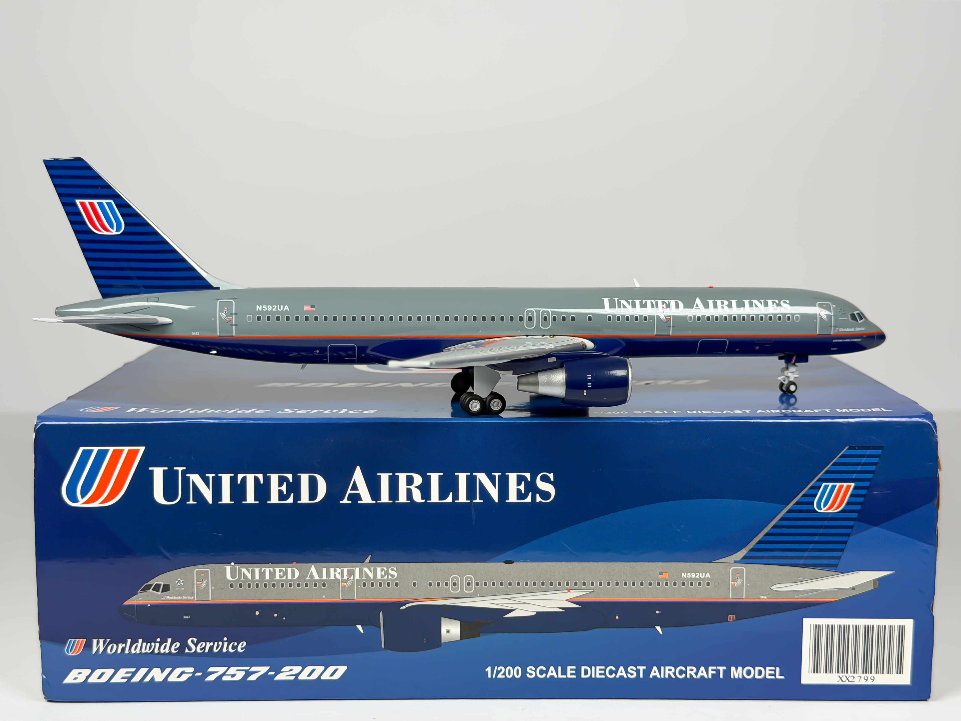 United Airlines Boeing 757-200 1:200 JC Wings N592UA (XX2799)