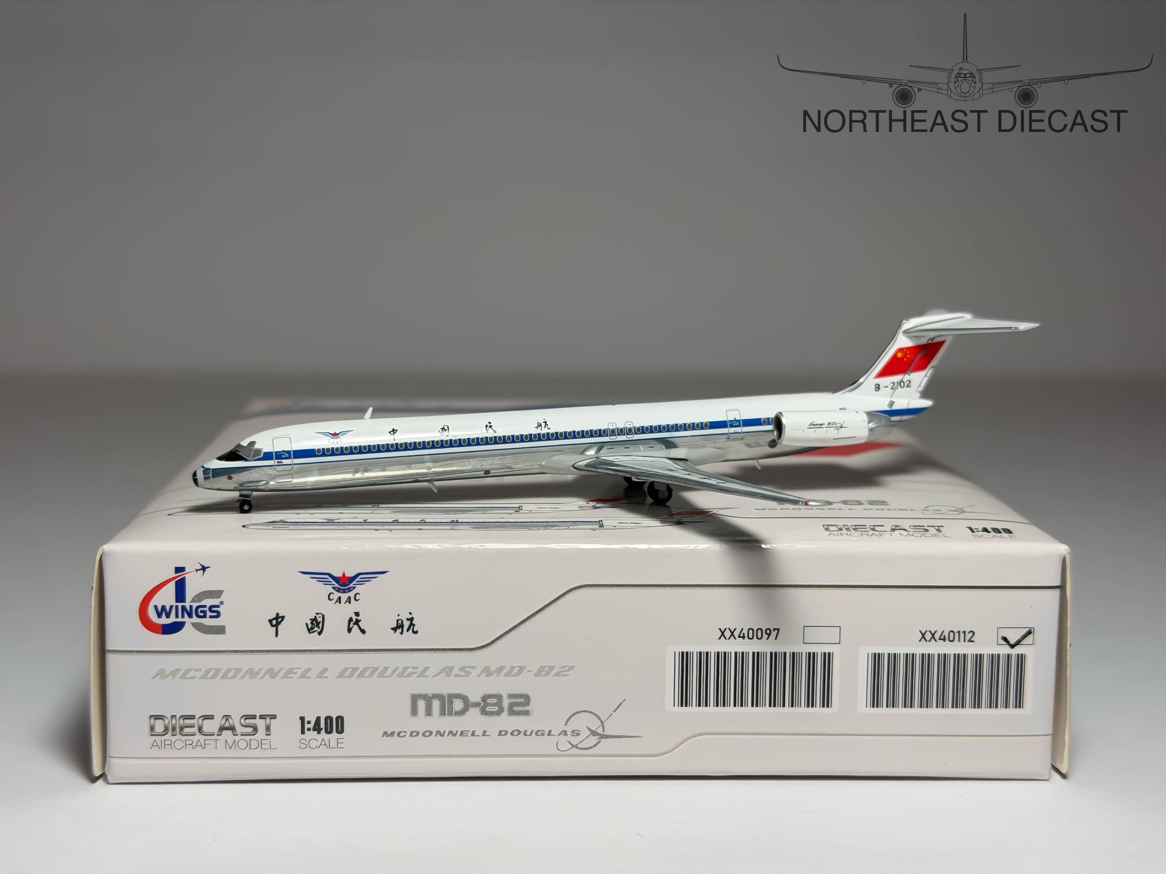CAAC McDonnell Douglas MD-82 1:400 JC Wings B-2102 (XX40112)