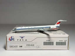 CAAC McDonnell Douglas MD-82 1:400 JC Wings B-2102 (XX40112)