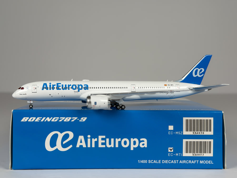 Air Europa Boeing 787-9 1:400 JC Wings EC-MTI (XX4053)