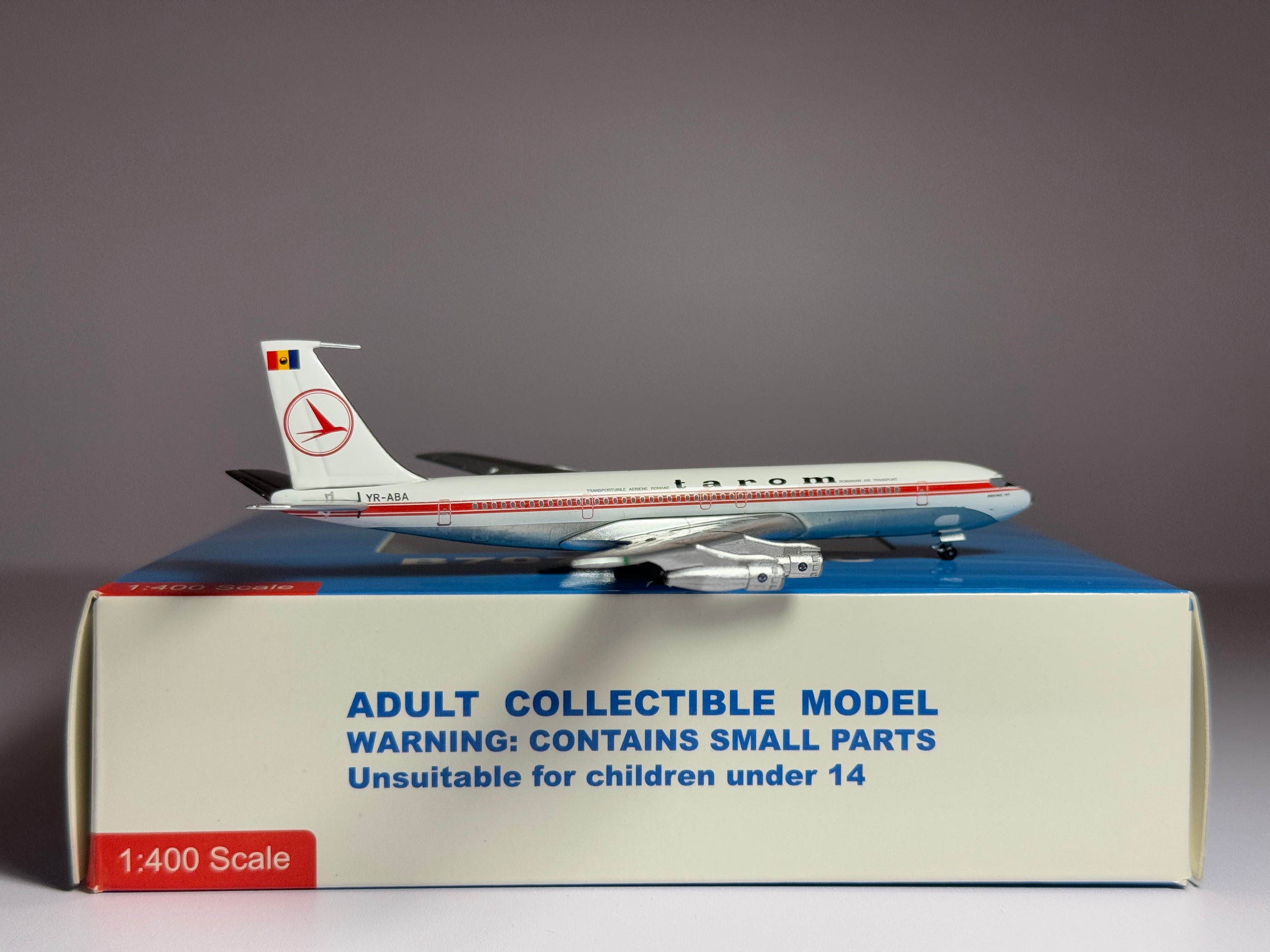 Aeroclassics 1:400 TAROM Boeing 707-320 YR-ABA Romanian Air Transport ACYRABA