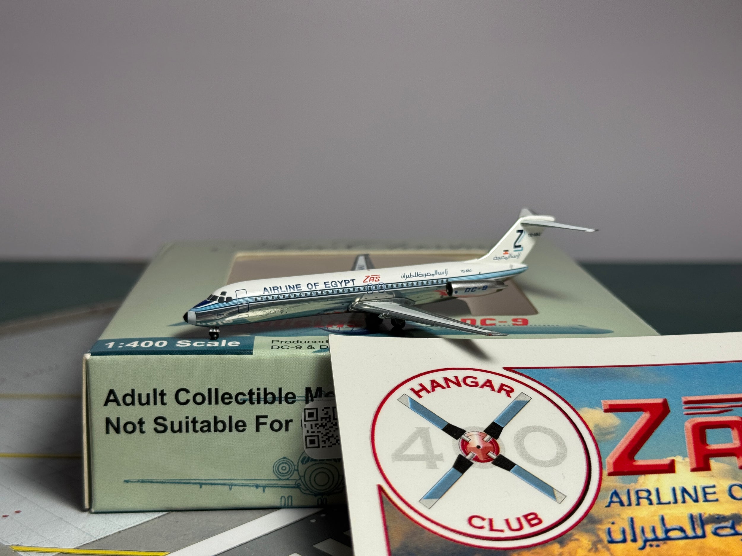 Aeroclassics 1:400 ZAS Egypt McDonnell Douglas DC-9-30 YU-AHJ Hangar Club HC-017
