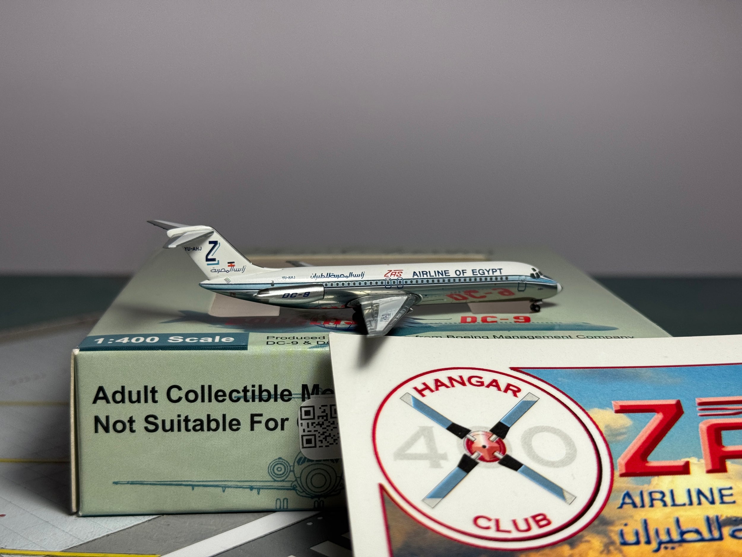 Aeroclassics 1:400 ZAS Egypt McDonnell Douglas DC-9-30 YU-AHJ Hangar Club HC-017