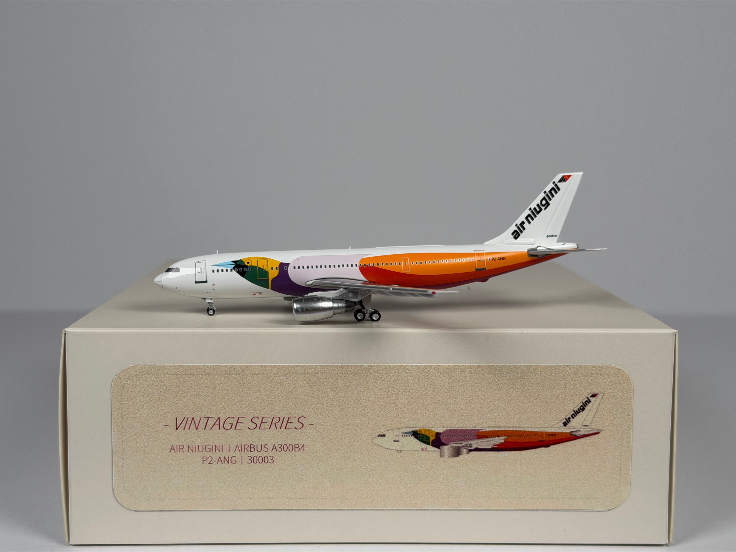 Air Niugini Airbus A300 1:400 YU Model P2-ANG (YU30003)