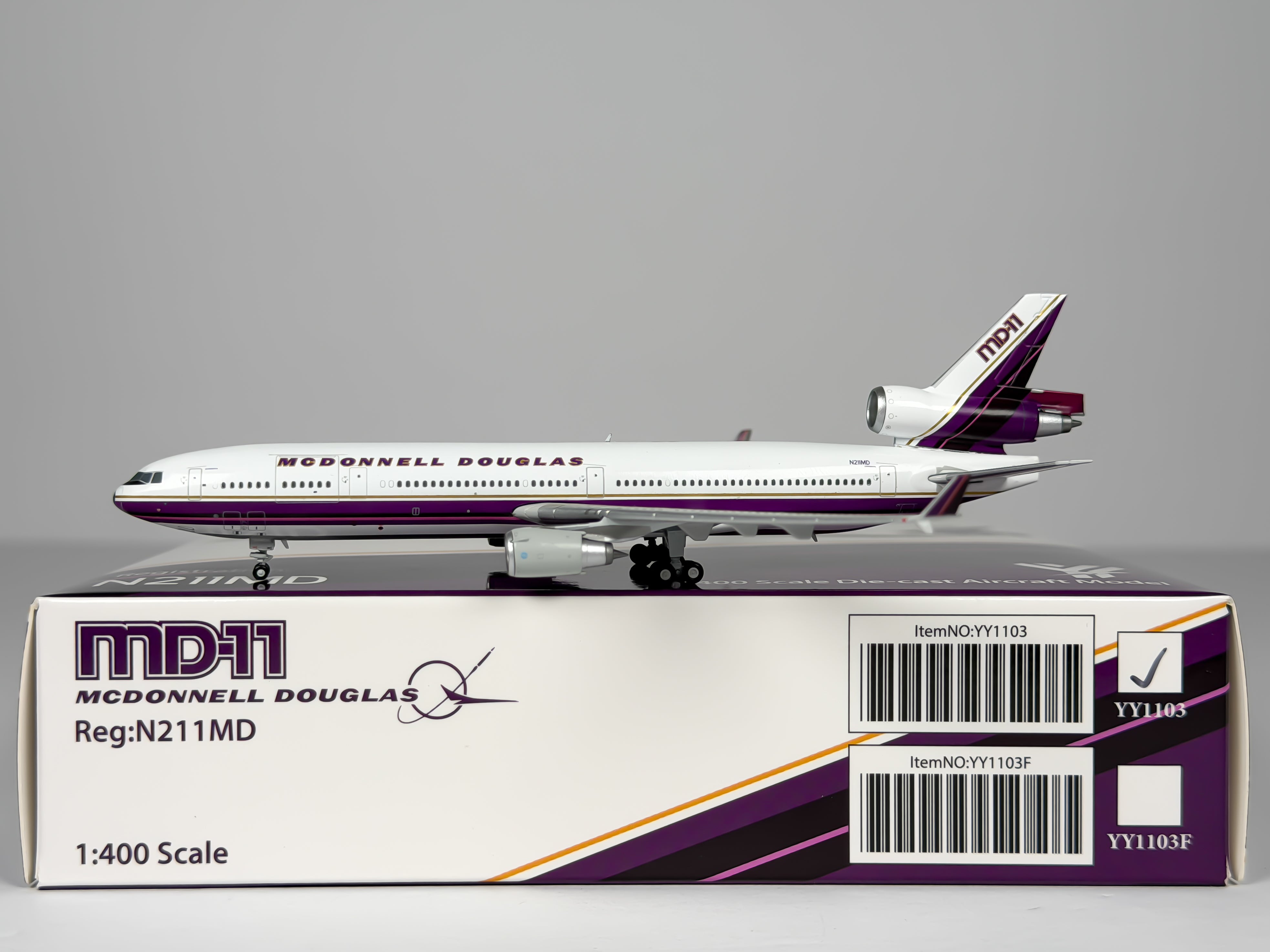 McDonnell Douglas House McDonnell Douglas MD-11 1:400 YY Wings N211MD (YY1103)