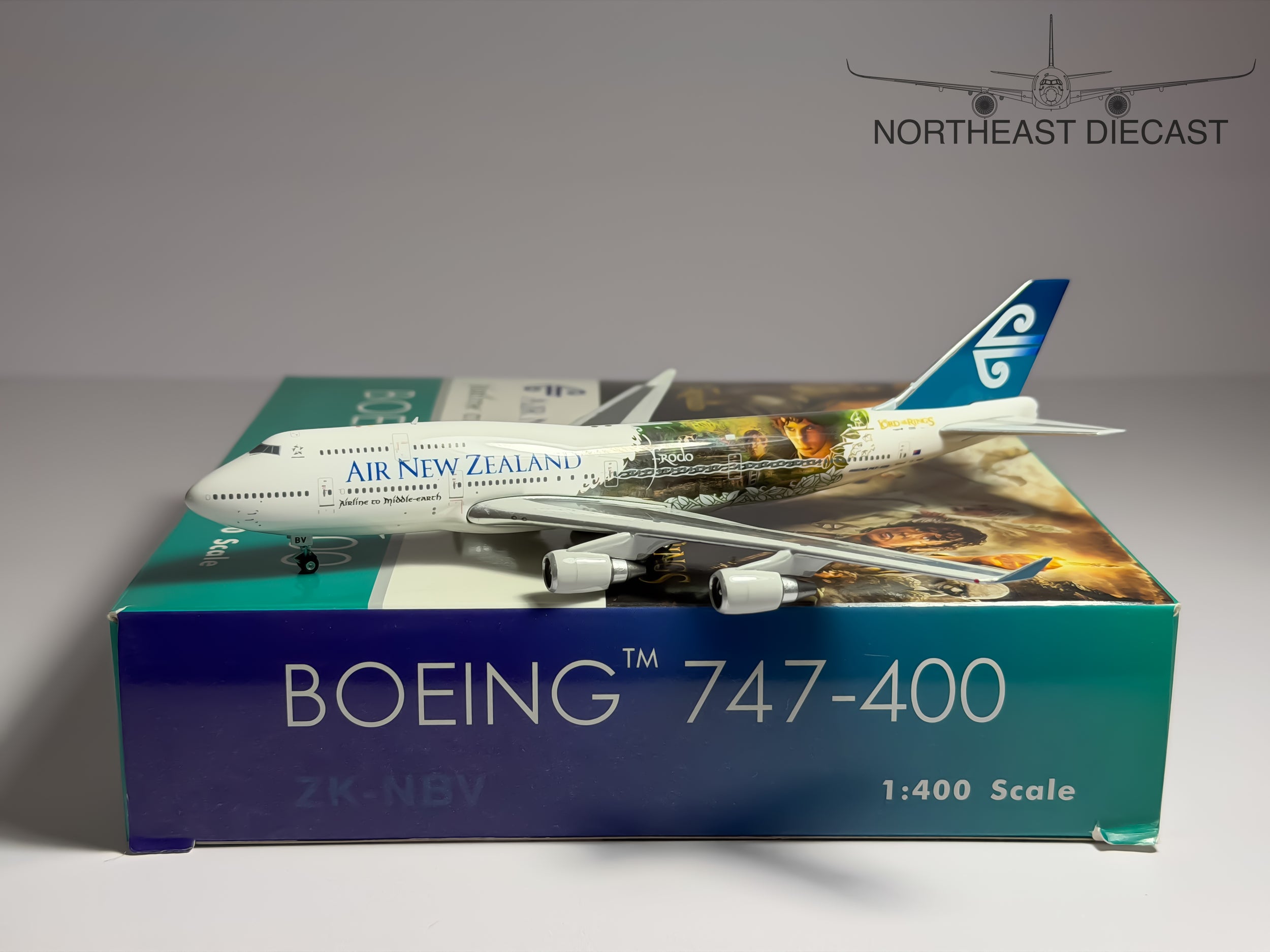 Air New Zealand Boeing 747-400 1:400 Phoenix Models ZK-NBV (PH404035)