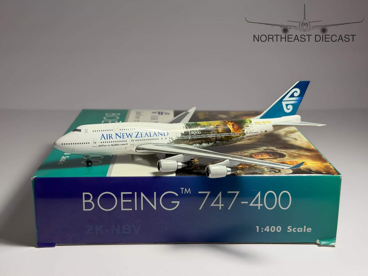 Air New Zealand Boeing 747-400 1:400 Phoenix Models ZK-NBV (PH404035)