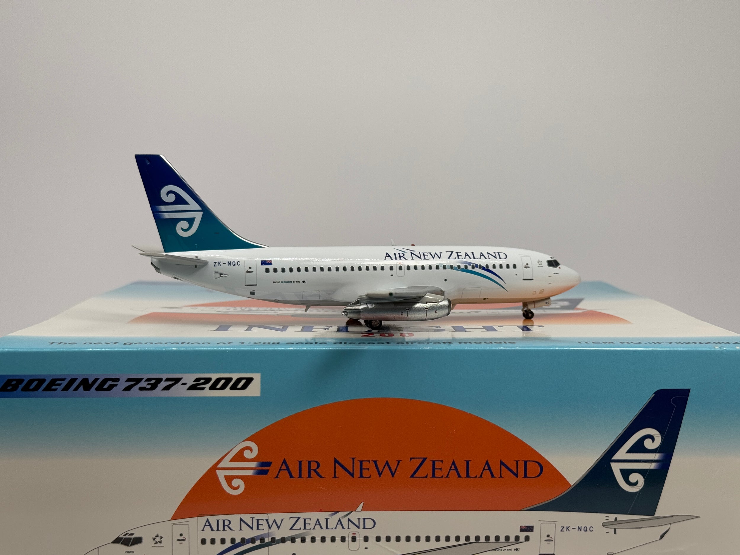 Inflight200 Air New Zealand Boeing 737-200 ZK-NQC IF732NZ0922