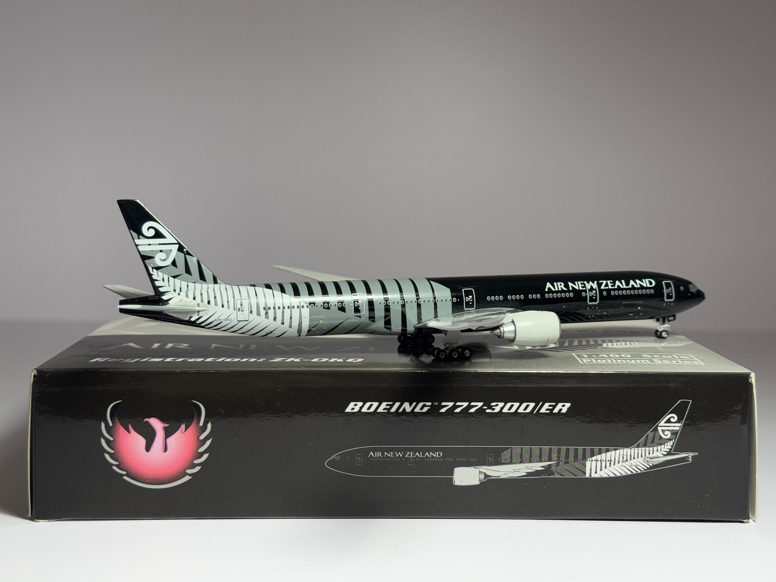 Phoenix Models 1:400 Air New Zealand Boeing 777-300ER ZK-OKQ All Blacks PH11285