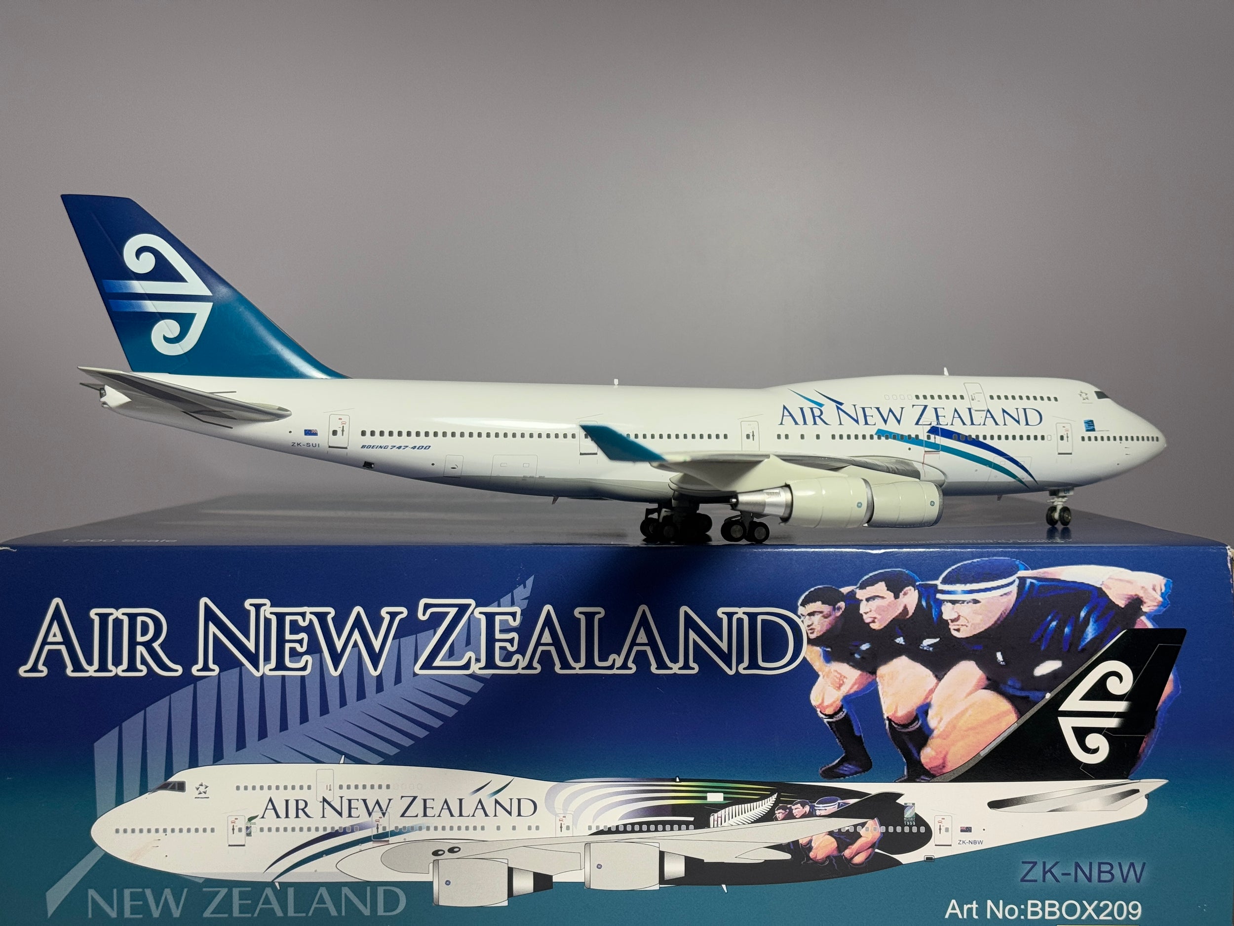 Inflight200 Air New Zealand Boeing 747-400 ZK-SUI last scheme BBOX210