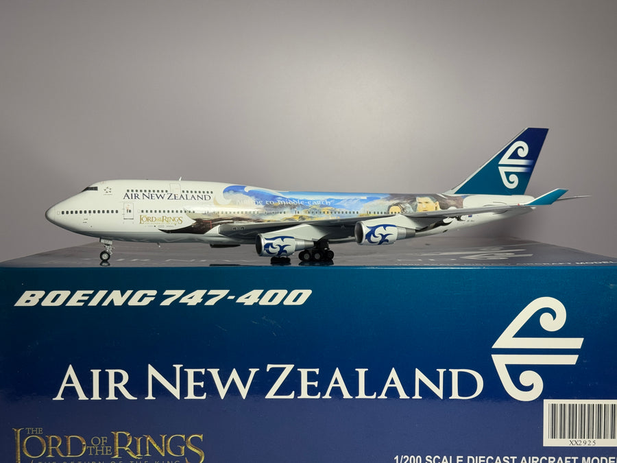 JC Wings 1:200 Air New Zealand Boeing 747-400 ZK-SUJ "Aragon" Lord of the Rings XX2925