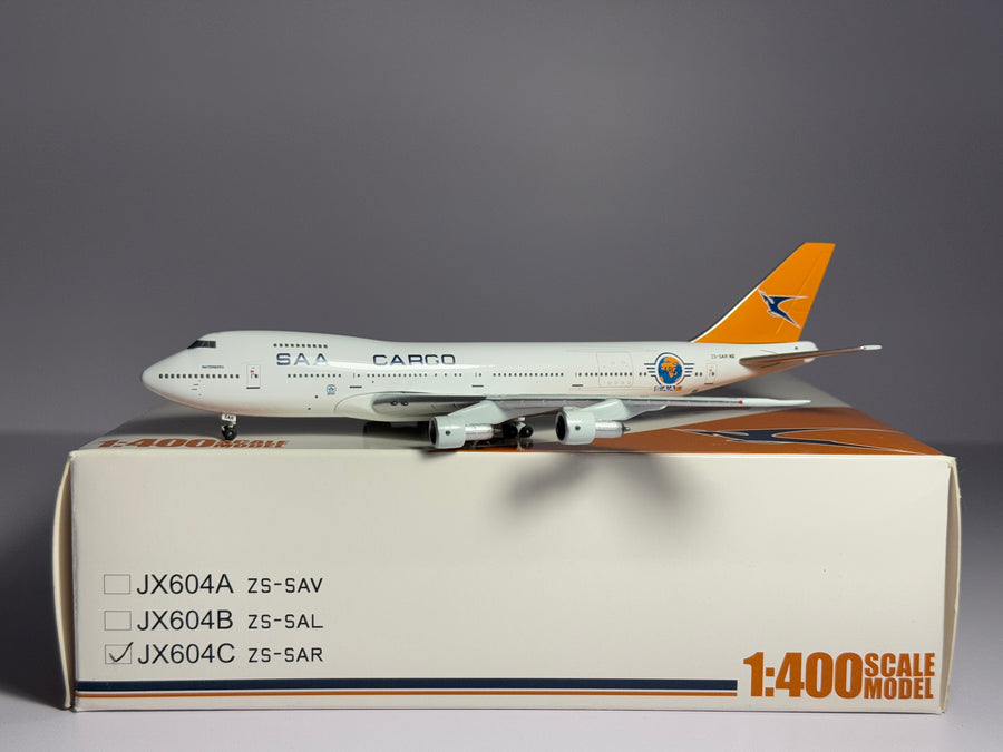 Jet-X 1:400 South African Cargo Boeing 747-200 ZS-SAR SAA titles JX604C
