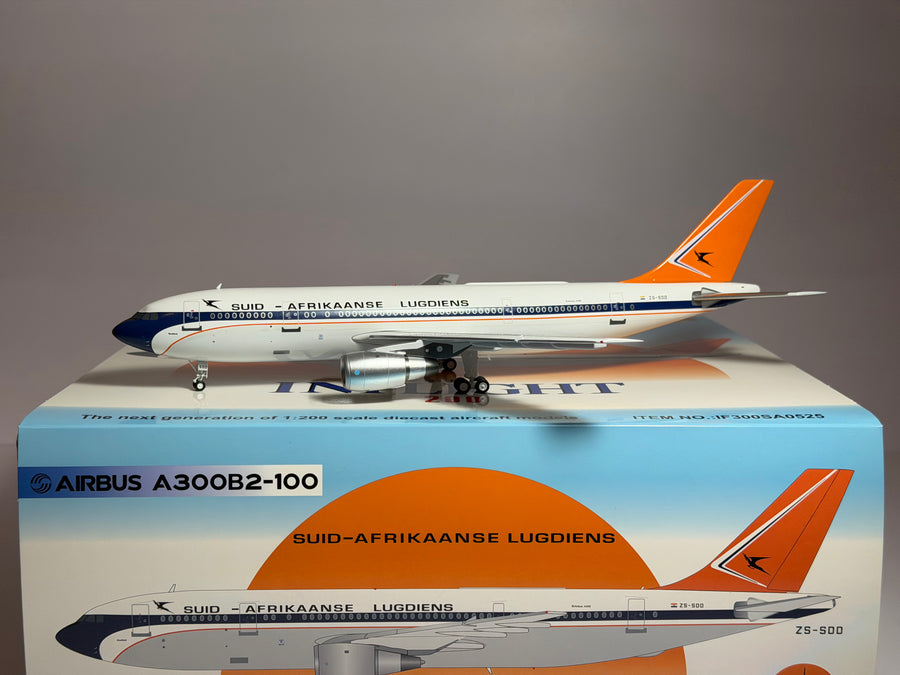 Inflight200 1:200 South African Airways Airbus A300 ZS-SDD 1960s colors IF300SA0525 w/stand
