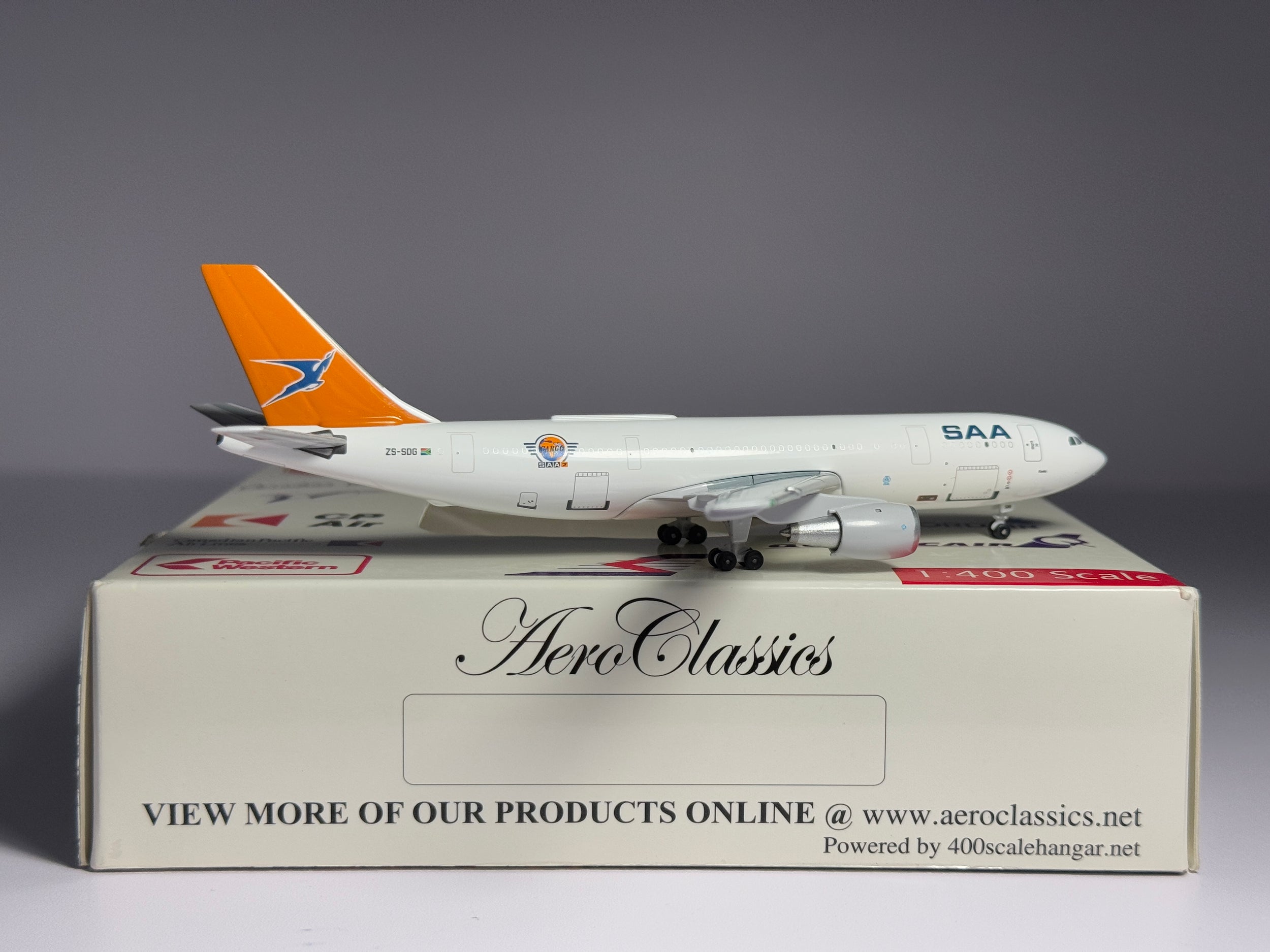 Aeroclassics 1:400 South African Cargo Airbus A300 ZS-SDG current scheme ACZSSDG