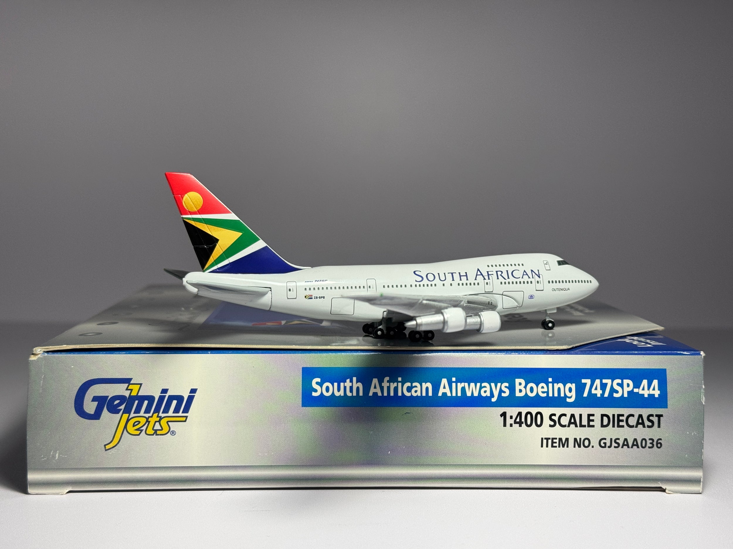 Gemini Jets 1:400 South African Airways Boeing 747SP ZS-SPB 1980s colors GJSAA036